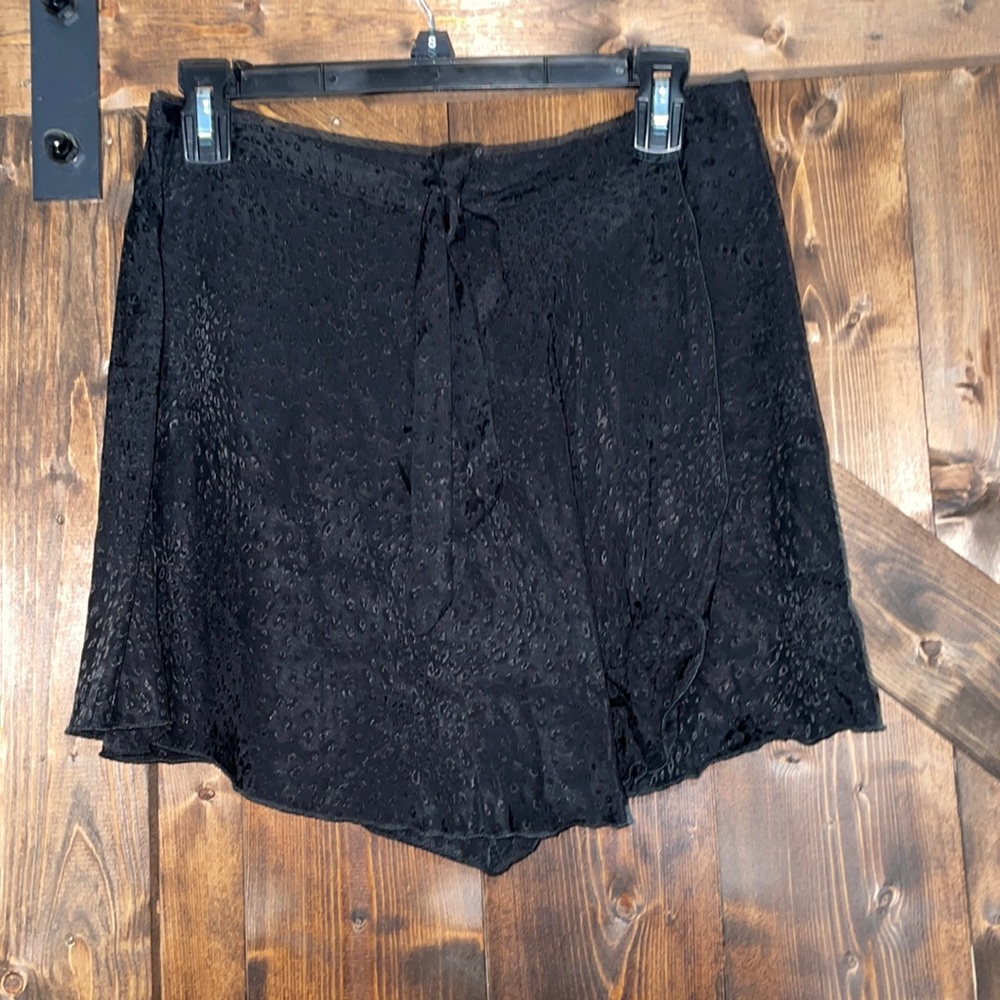 Black flowy shorts